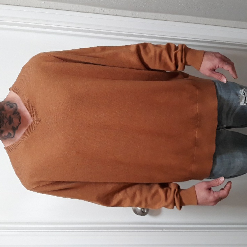 NWOT George v-neck sweater
